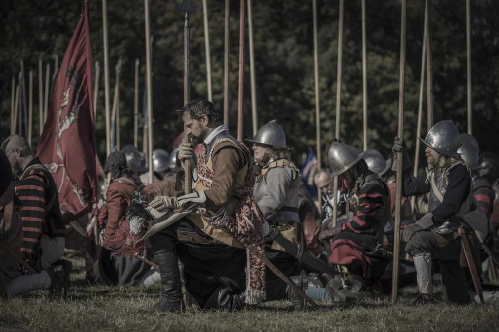 Regiment zemské hotovosti při rekonstrukci bitvy na Bílé hoře v roce 1620. Foto Jana Klimešová